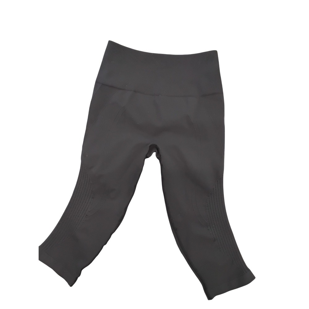Lululemon Ebb to Street Tight Cropped Leggings Black High Rise Seamless Yoga‎ 4